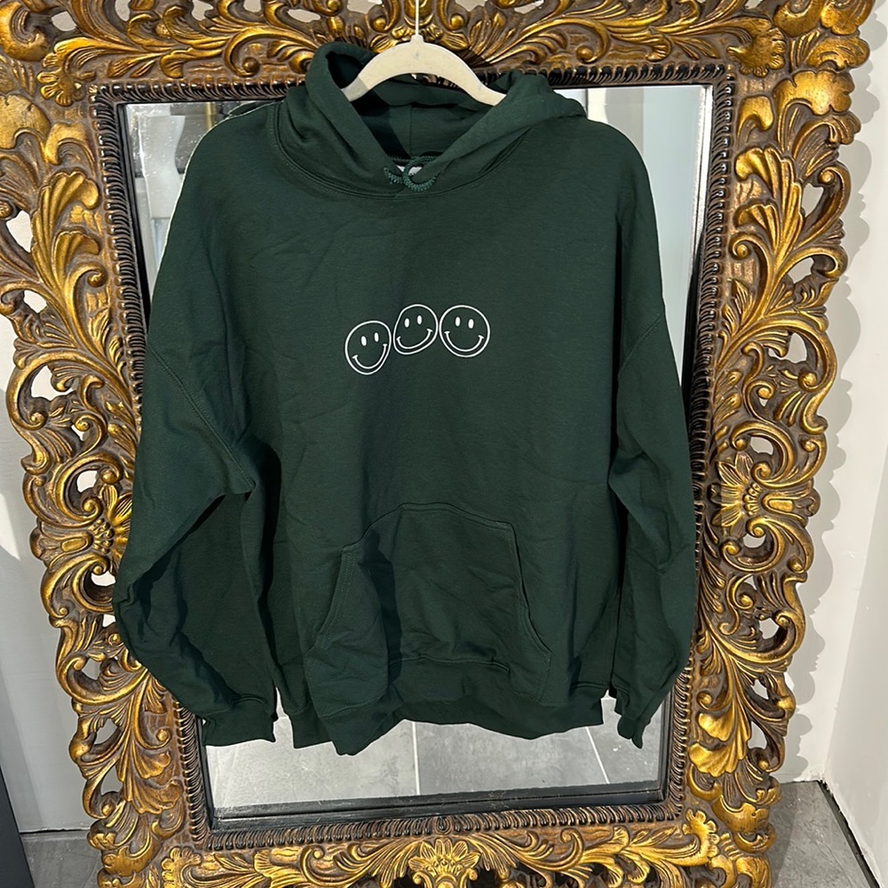 Gildan Heavy Blend Green "Focus on the Good" Size XL